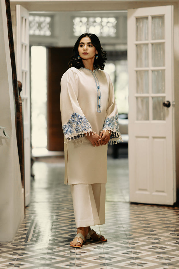 2 Piece - Embroidered Khaddar Suit - LR-09